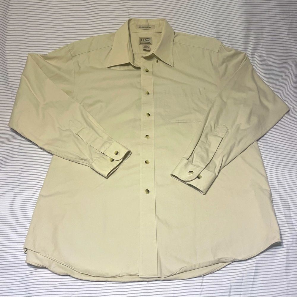 M Mens L.L. Beans Wrinkle Resistant shirt